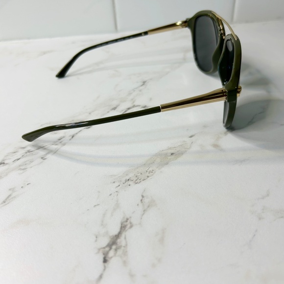 AUTHENTIC Versace Men's Sunglasses 4341 5262/4T - Green Aviator w/ Gold Accents - Picture 6 of 11